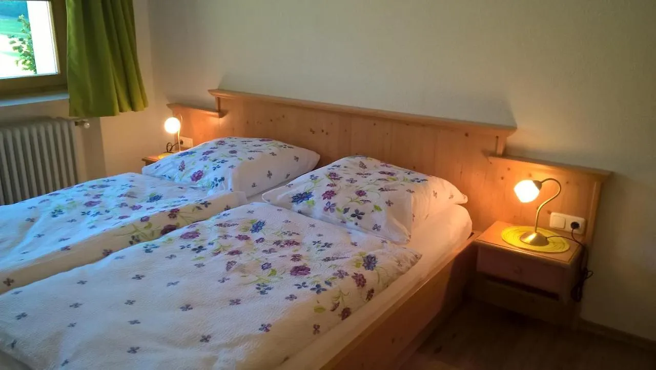 Haus Schoensicht بيرشتسغادن شقة